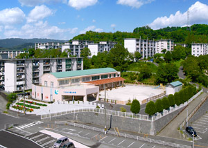 下松暁の星幼稚園　園舎全景