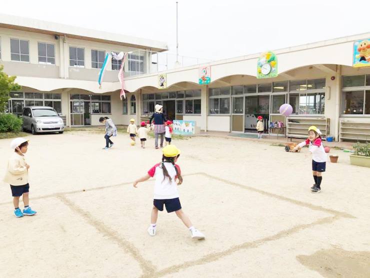 小羽山幼稚園　宇部市　園舎全景